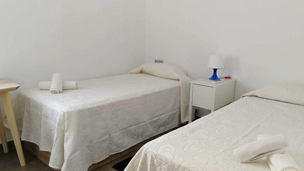 Apartamento Toboso Lena Нерха Екстериор снимка